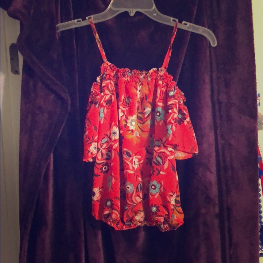 floral blouse